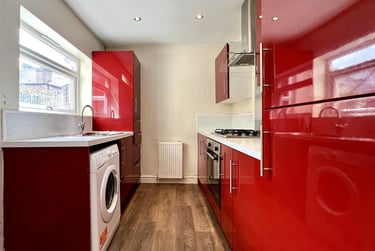 2 bed flat, Meldon Terrace, Heaton, Newcastle, NE65XP - Image 2